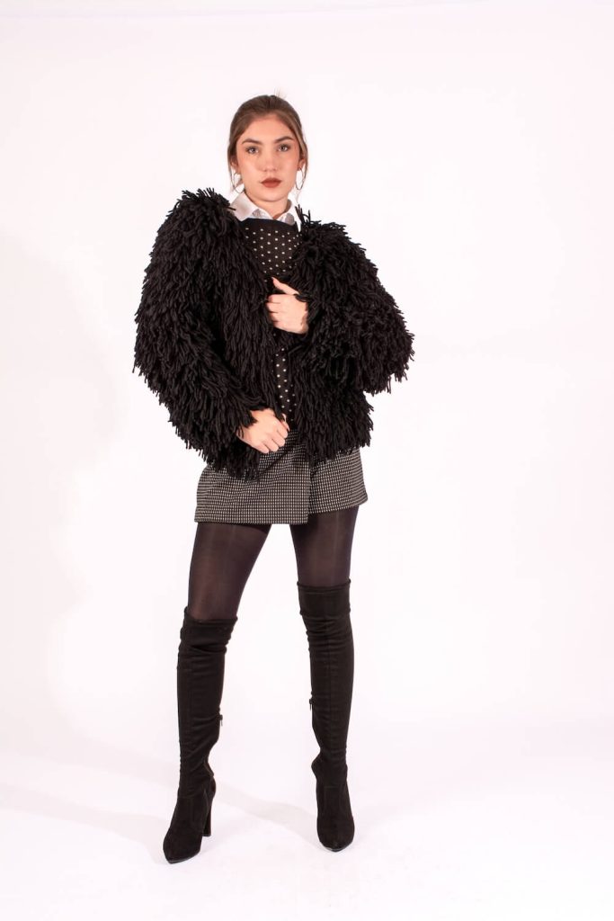 Saco mono con flecos